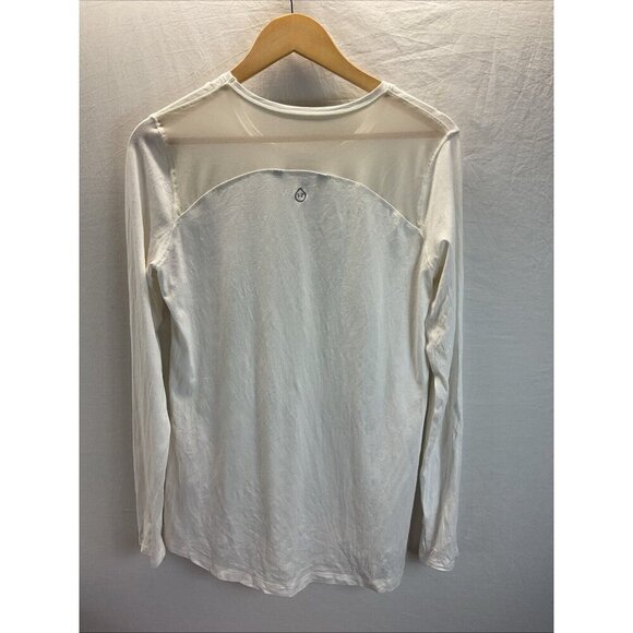 Lot of 2 Tasc Women’s Long‎ Sleeve Bamboo performance Shirt Size M White/ Blue - Picture 6 of 14